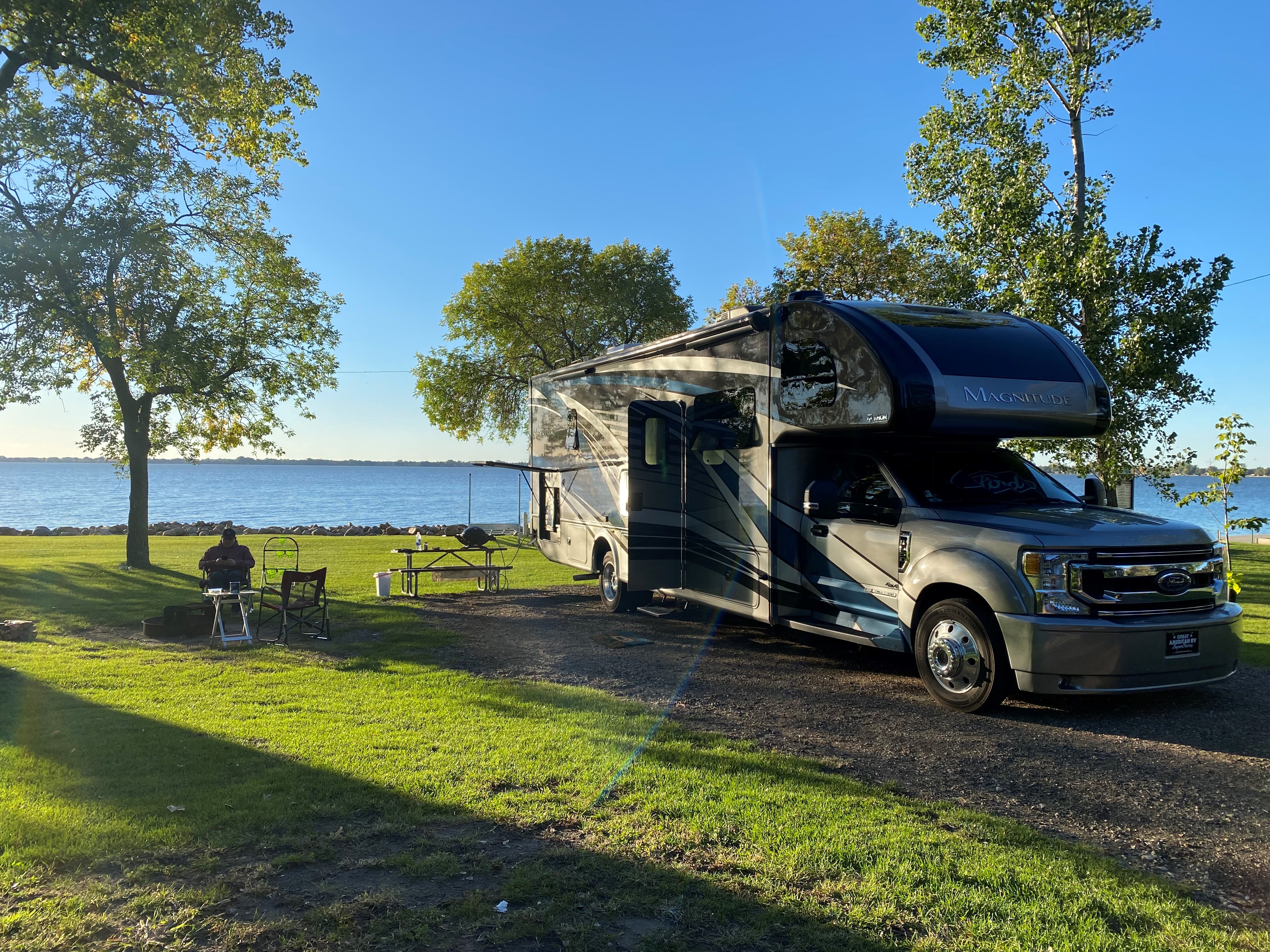 Blog Show Me the Money Neuens blog workamping 1 Thor Magnitude Super C Diesel RV beachfront campsite