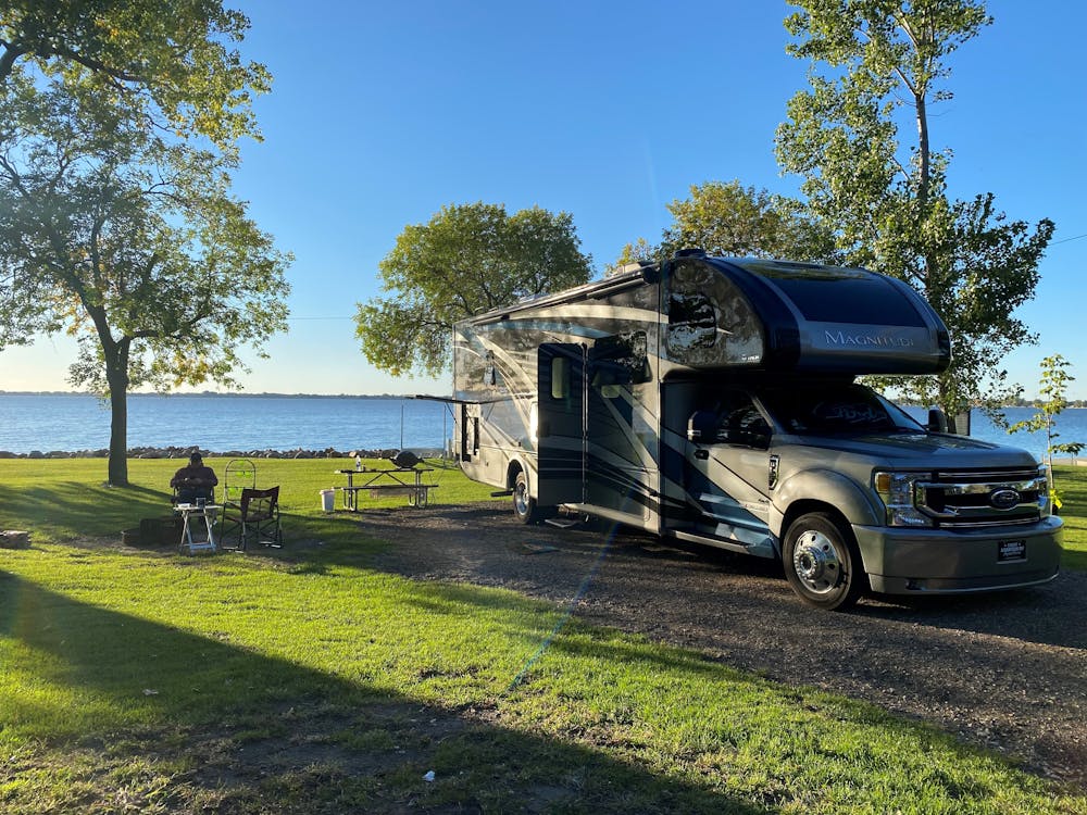 Blog Show Me the Money Neuens blog workamping 1 Thor Magnitude Super C Diesel RV beachfront campsite