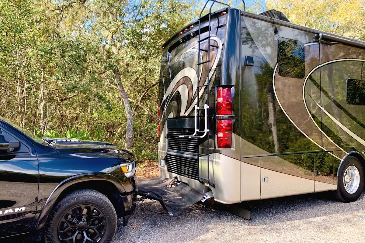 Blog Tips for Camping Move Out Days and Checklist Hagens blog Thor Venetian Class A Diesel Pusher RV