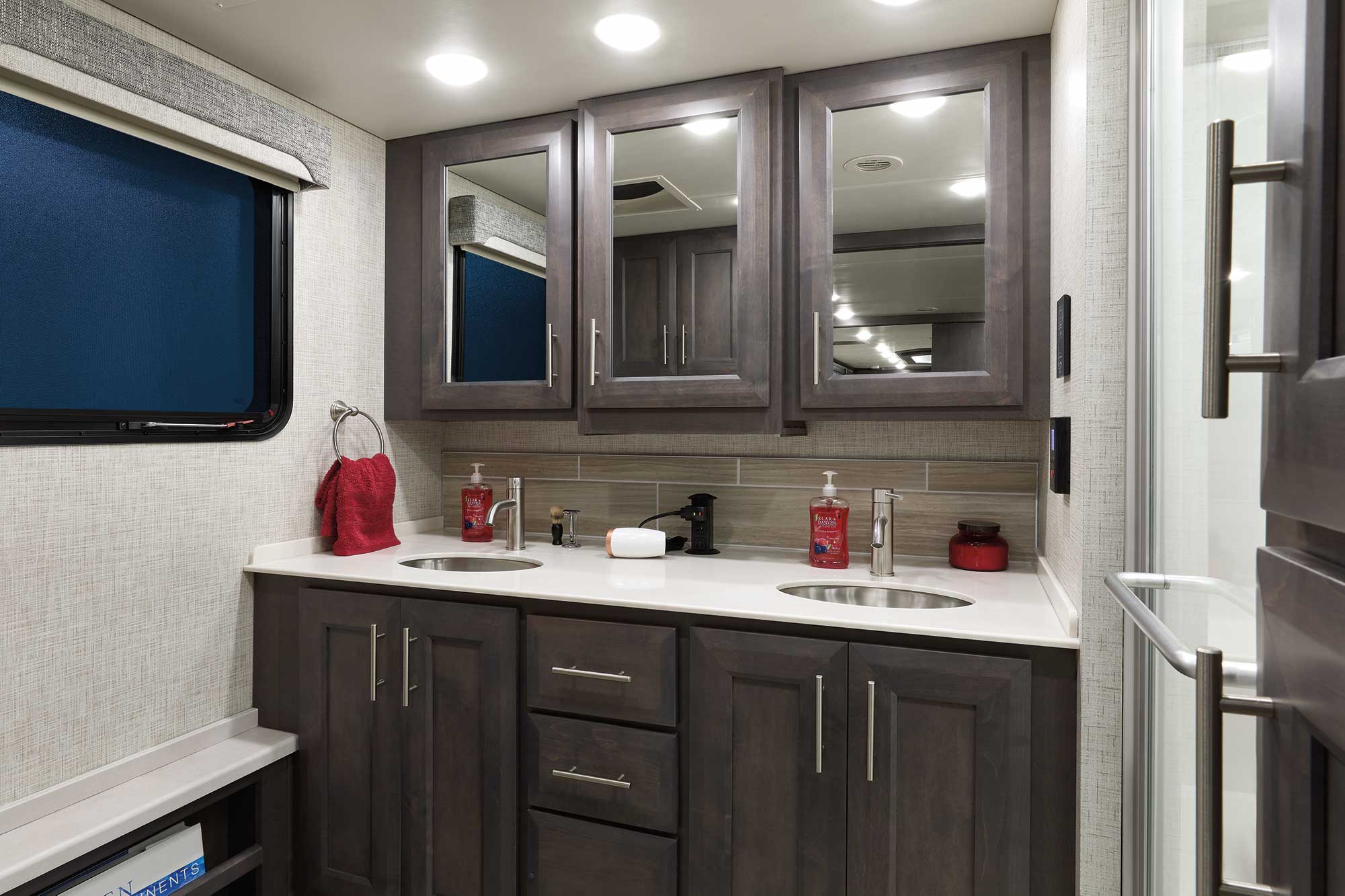 Aria Class A RV - 3901 Floorplan