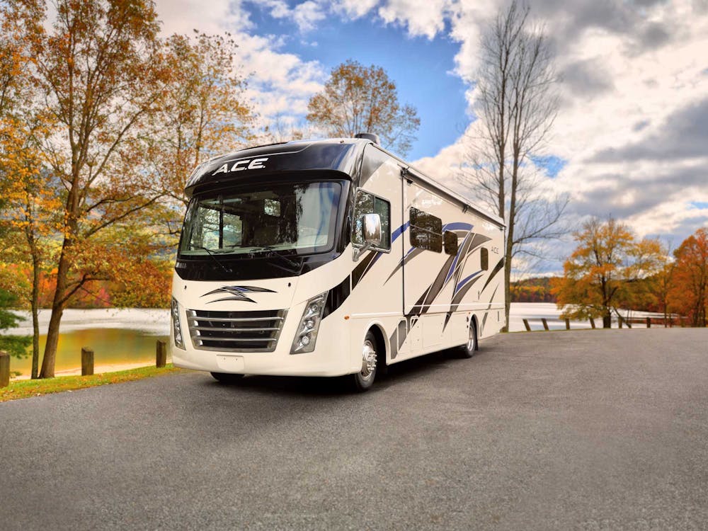 2022 Thor ACE Class A RV lifestyle - Tennessee photo shoot