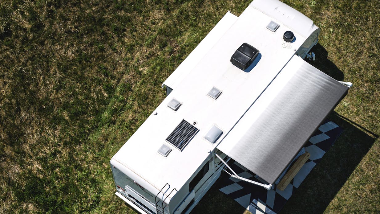 100 watt solar charging system on four winds class c motorhome