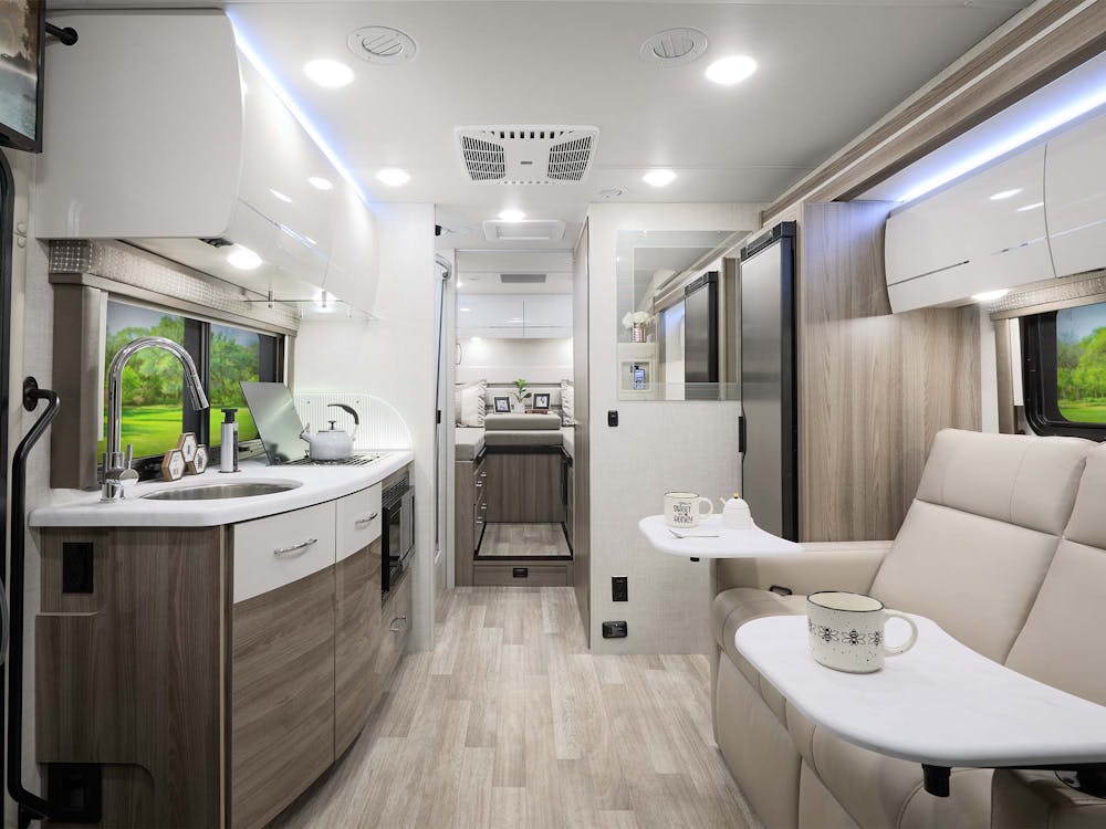 2025 Tiburon 24XL Cafe Mocha Modern Mocha F2B