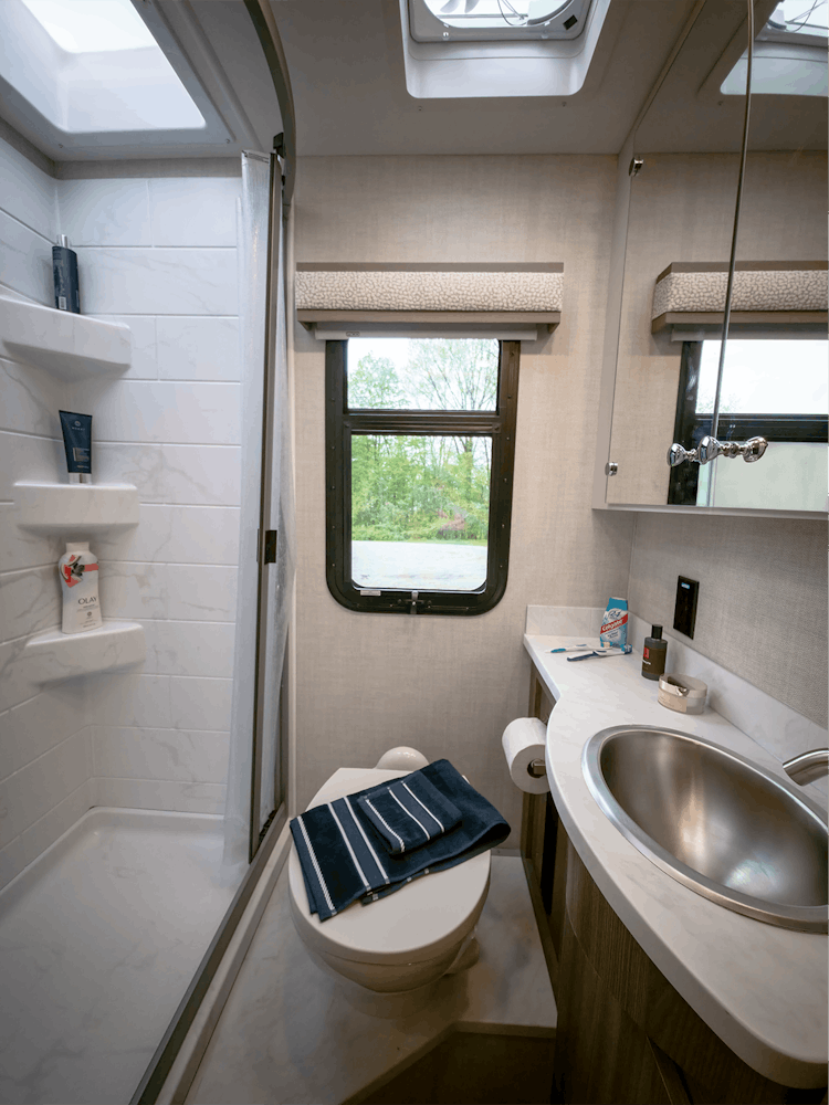 22MT Bathroom