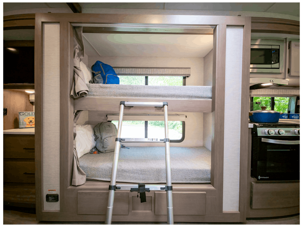 2026 ACE 32B Grand Haven Retreat Collection Bunk Beds