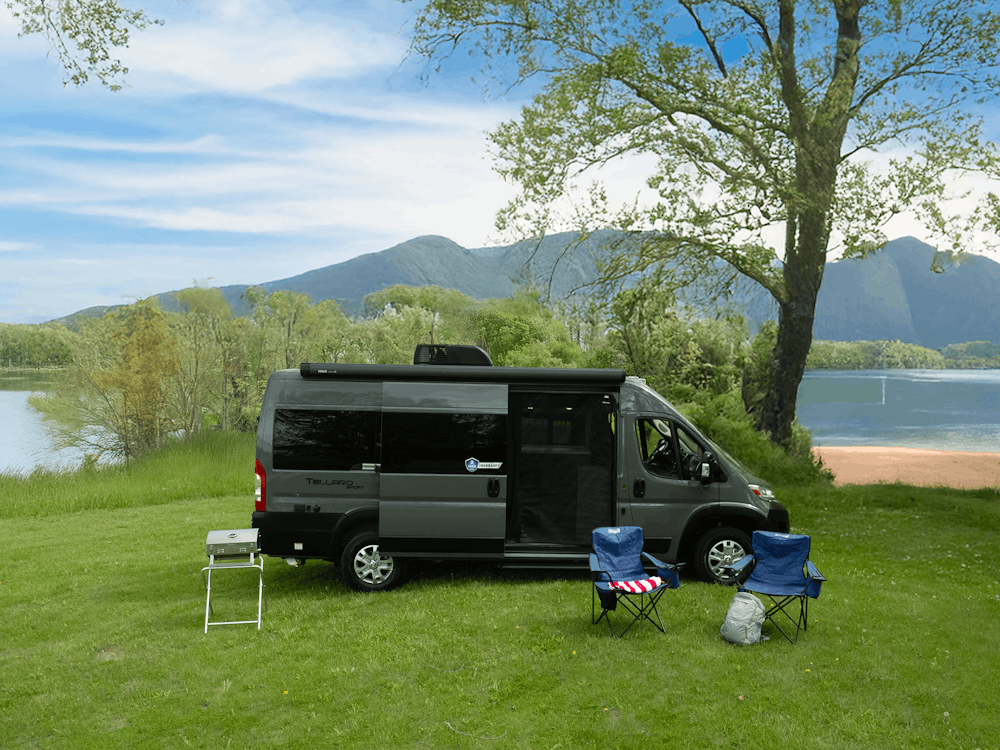 2026 Tellaro Sport 20L Granite Metallic Exterior Passenger Side