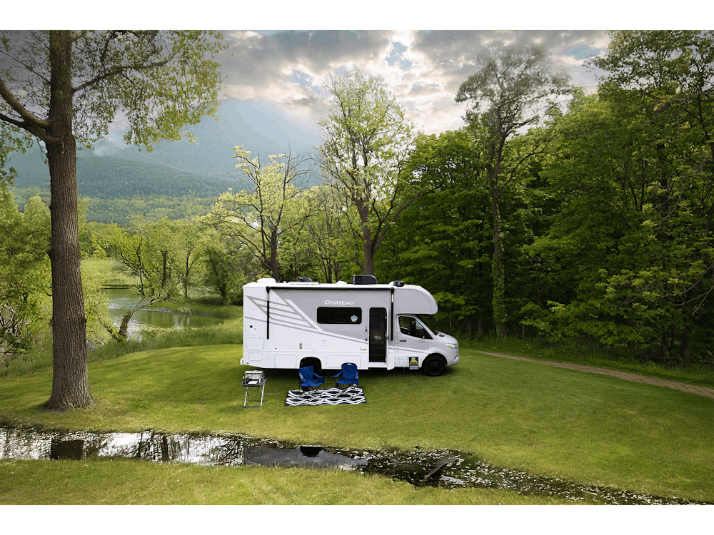 2026 Chateau Sprinter 24LT Twilight Edition