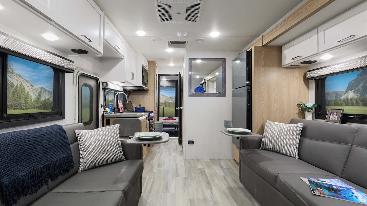 2026 Outlaw Class C 29J Carbon Steel Hampton Collection Front to Back