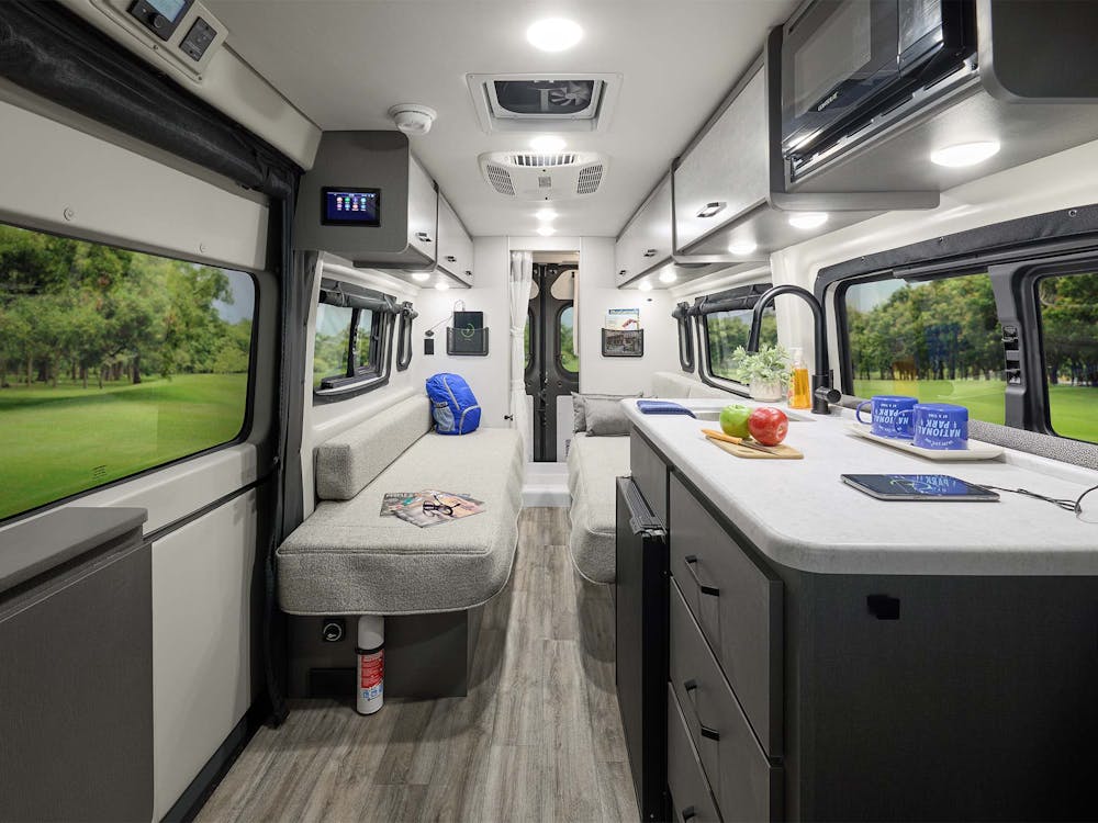2026 Tellaro 20L Sport Charcoal Fusion Front to Back