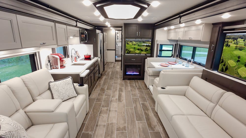 Aria® • 3901 Floor Plan • Front to Back
