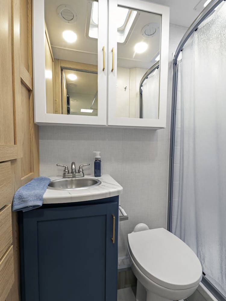 2026 Quantum Sprinter MB24 Seabreeze Harbor Collection Bath