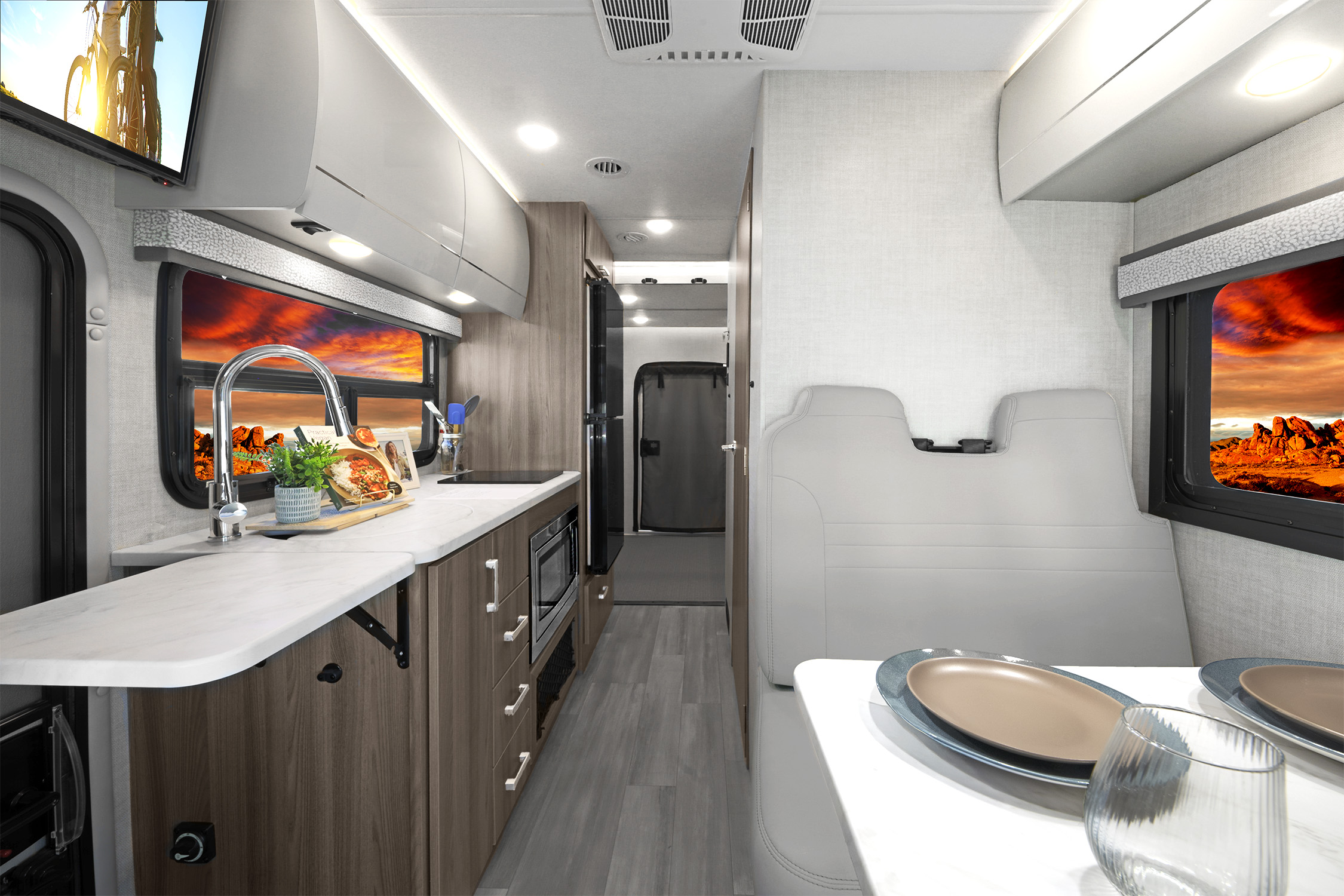 2026 Gemini Trip AWD 22MT Snow Leopard & Modern Mocha Front to Back