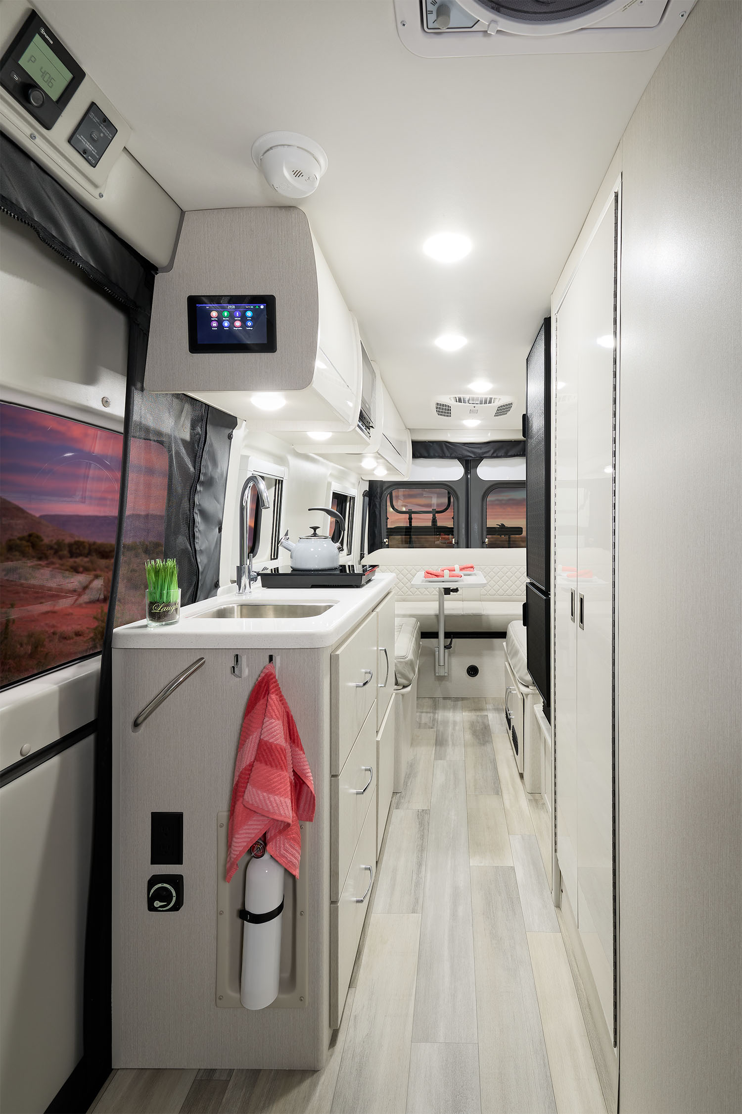 2026 Tellaro 20Y Modern White Front to Back