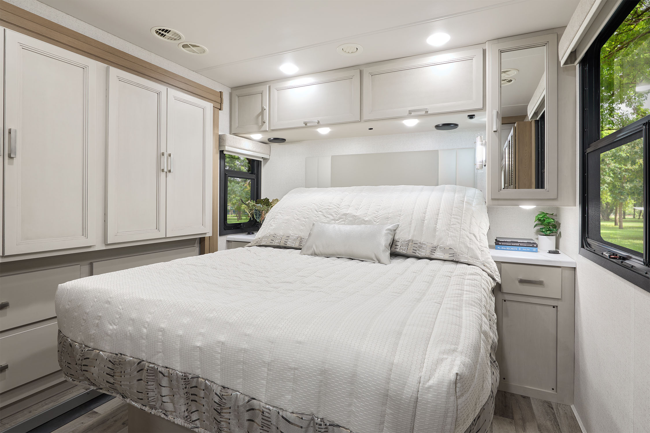 2026 Palazzo GT 33.6 Macaroon 2 Park Collection Bedroom