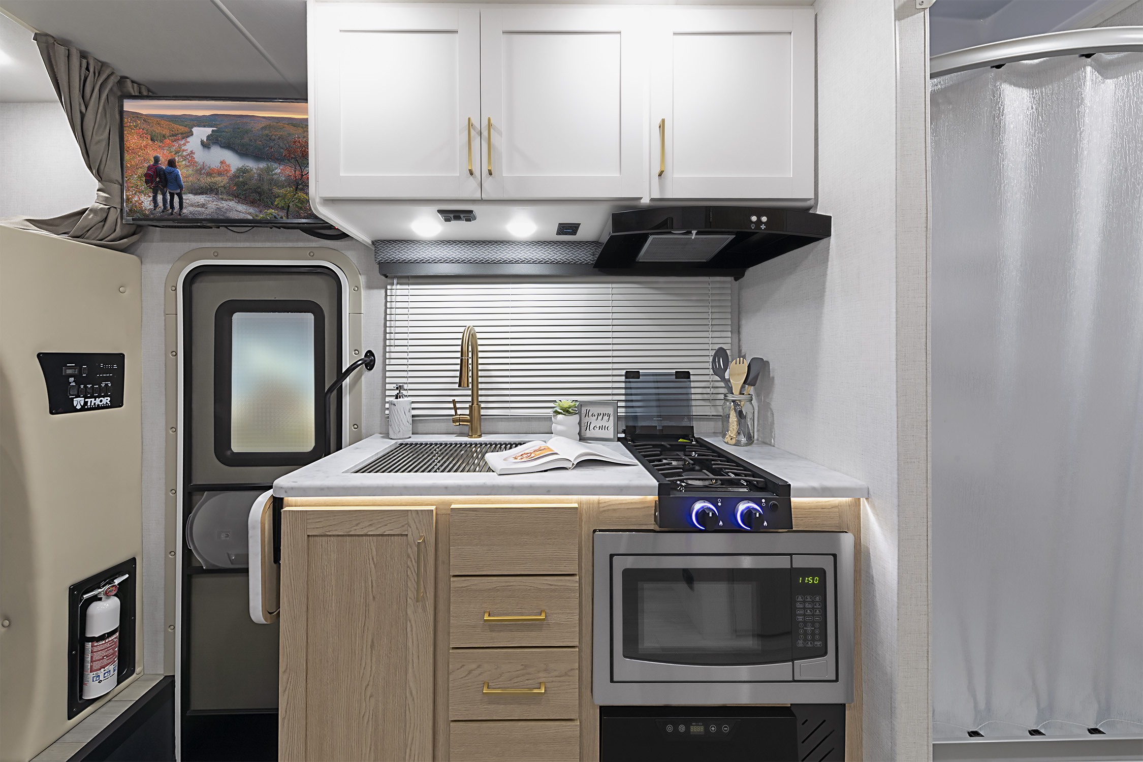 2026 Four Winds 24LV Nantucket Blue II & Hampton Kitchen