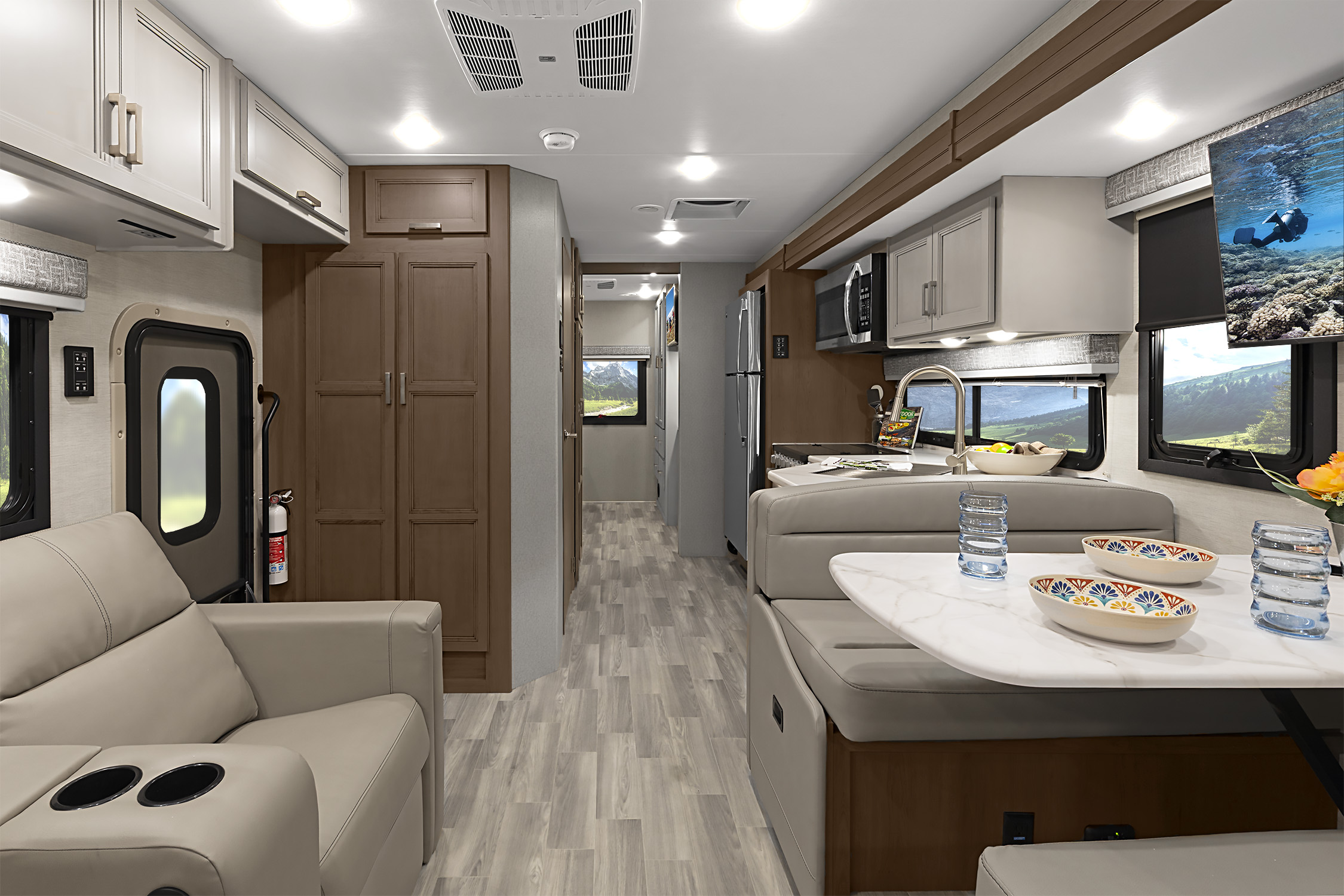 2026 Omni X32 Overlook & Park Collection Front to Back