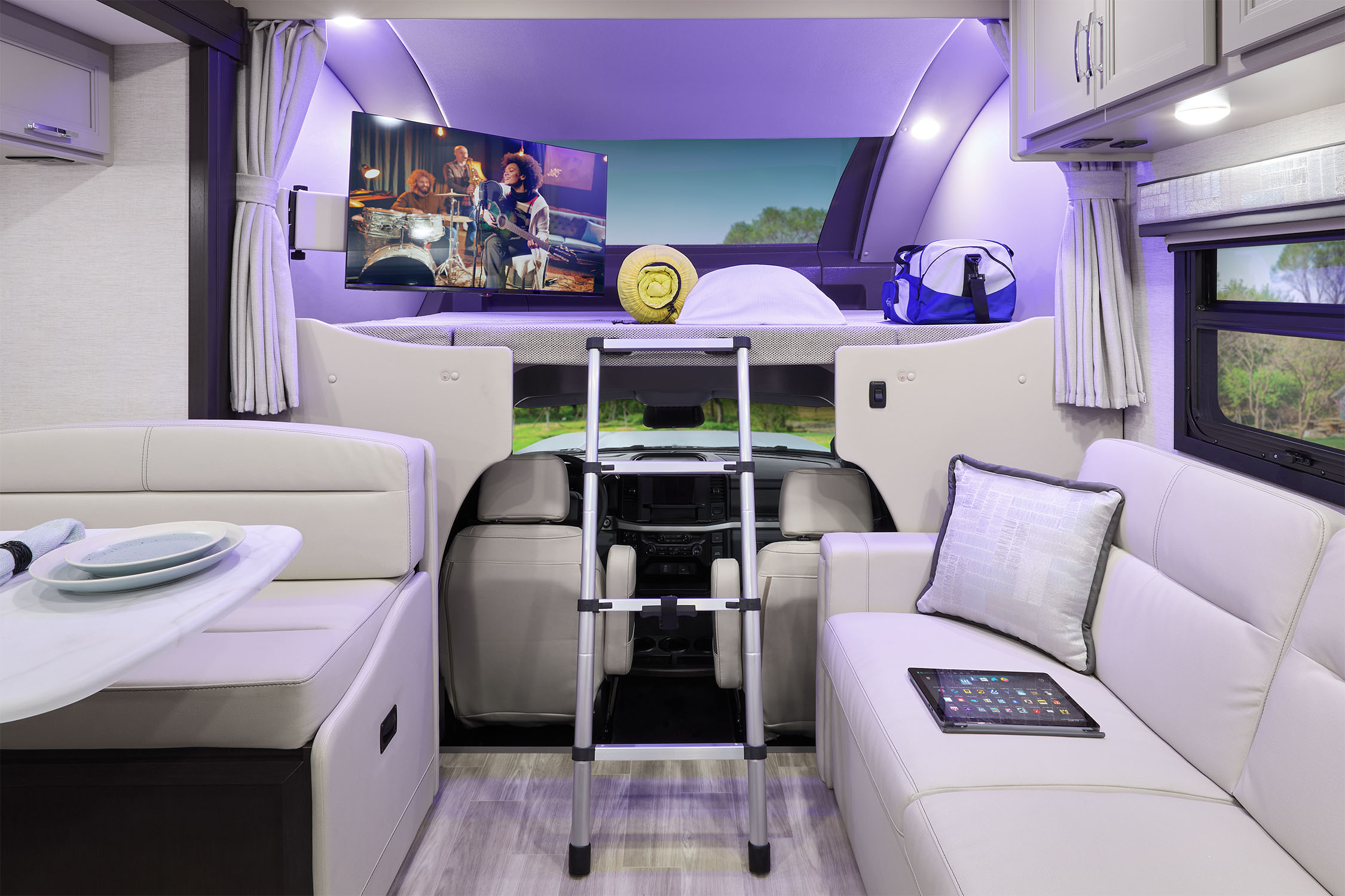 2026 Omni Trail R36 Morning Breeze Brighton Collection Cab Over Bunk