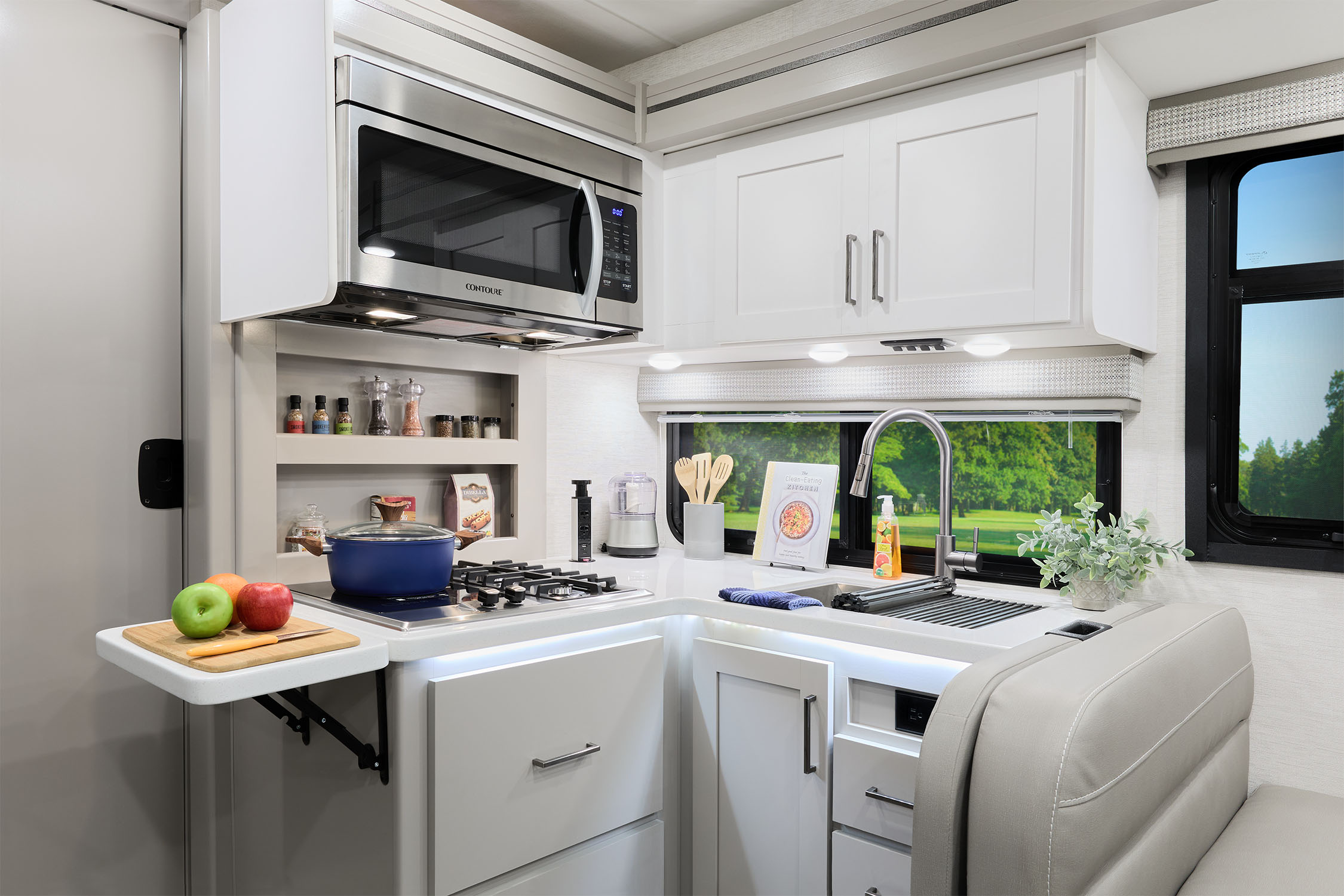 2026 Echelon KW29 Highland Tweed & Cali Collection Kitchen