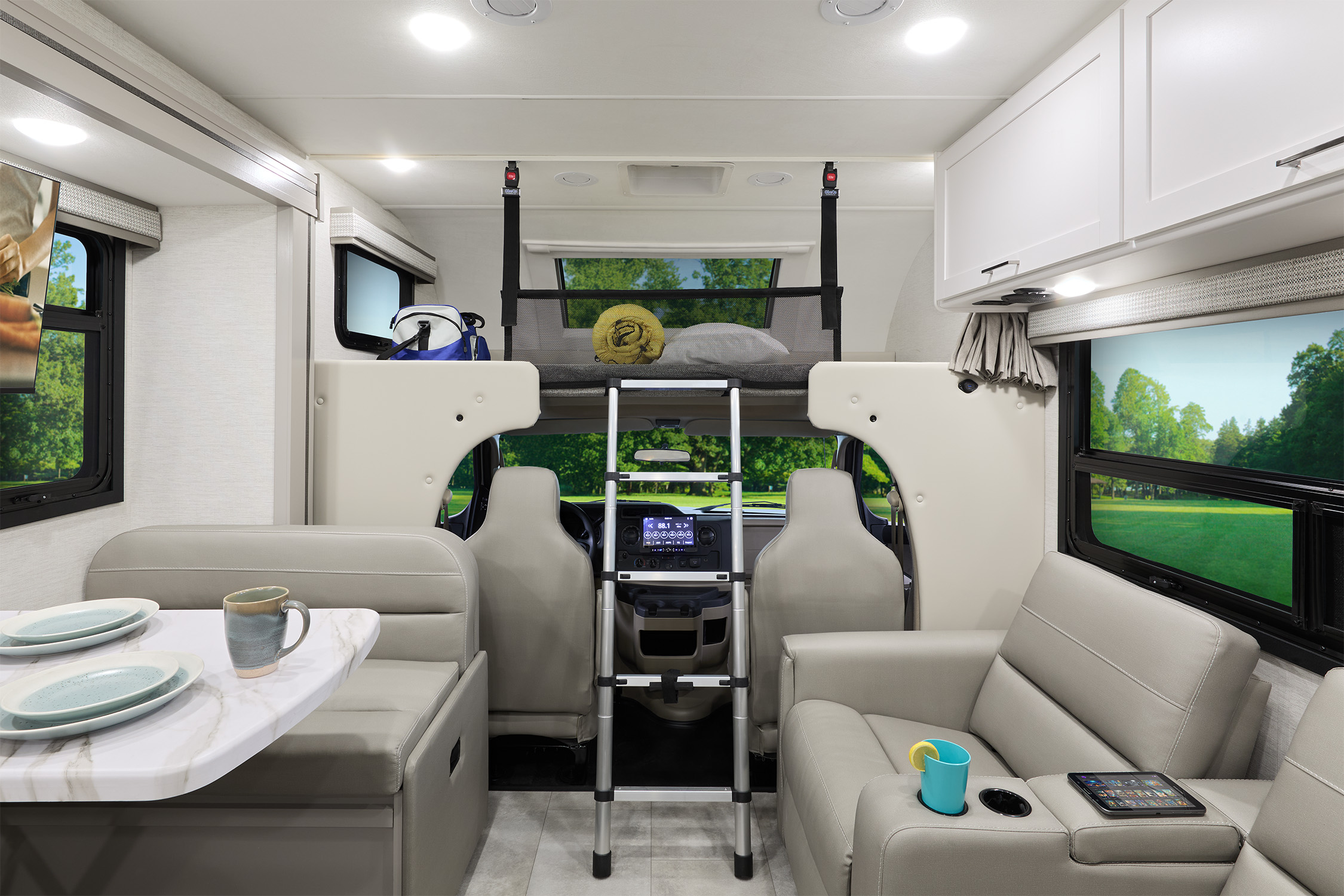 2026 Echelon KW29 Highland Tweed & Cali Collection Cab Over Bunk