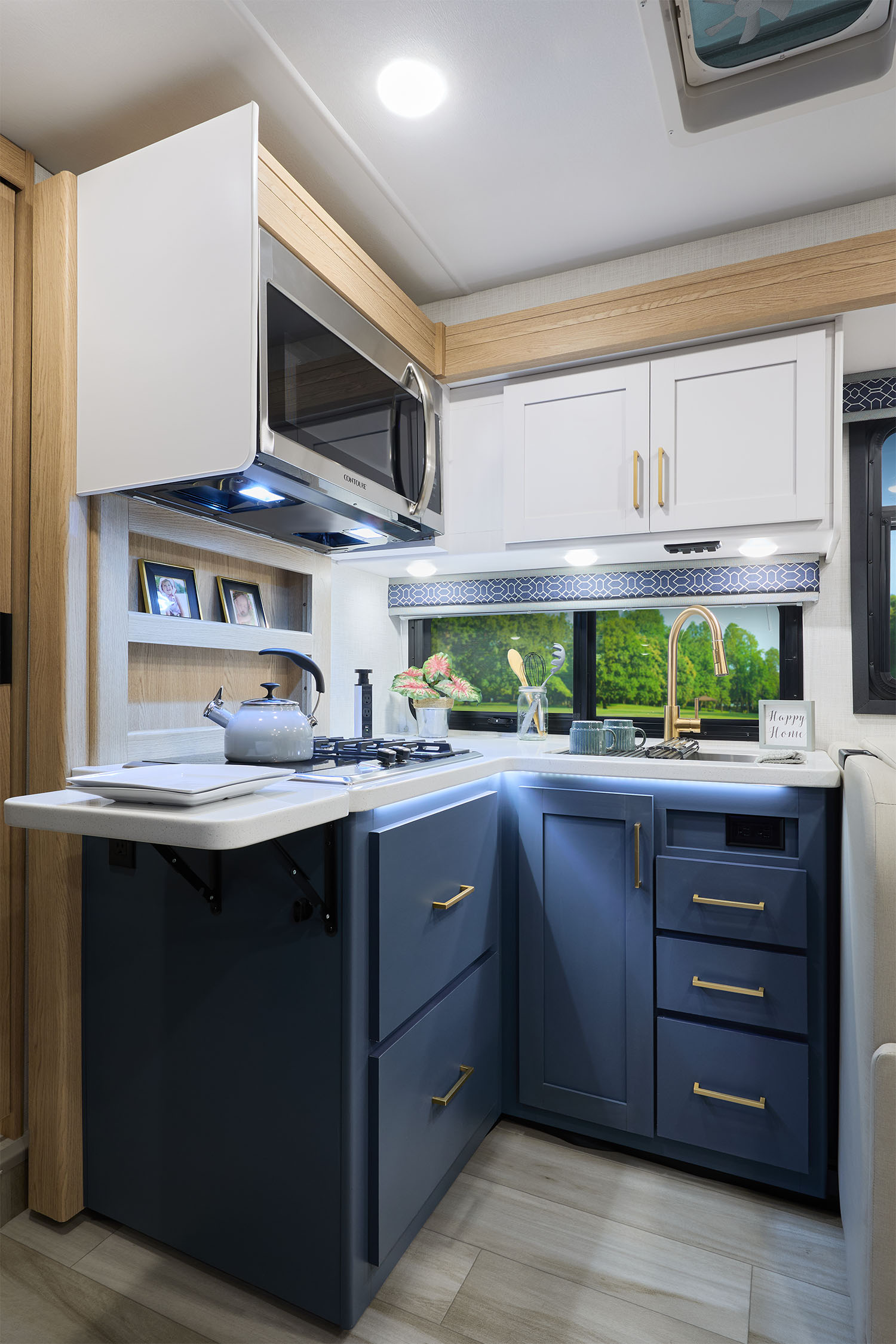 2026 Echelon KW29 Seabreeze & Harbor Collection Kitchen