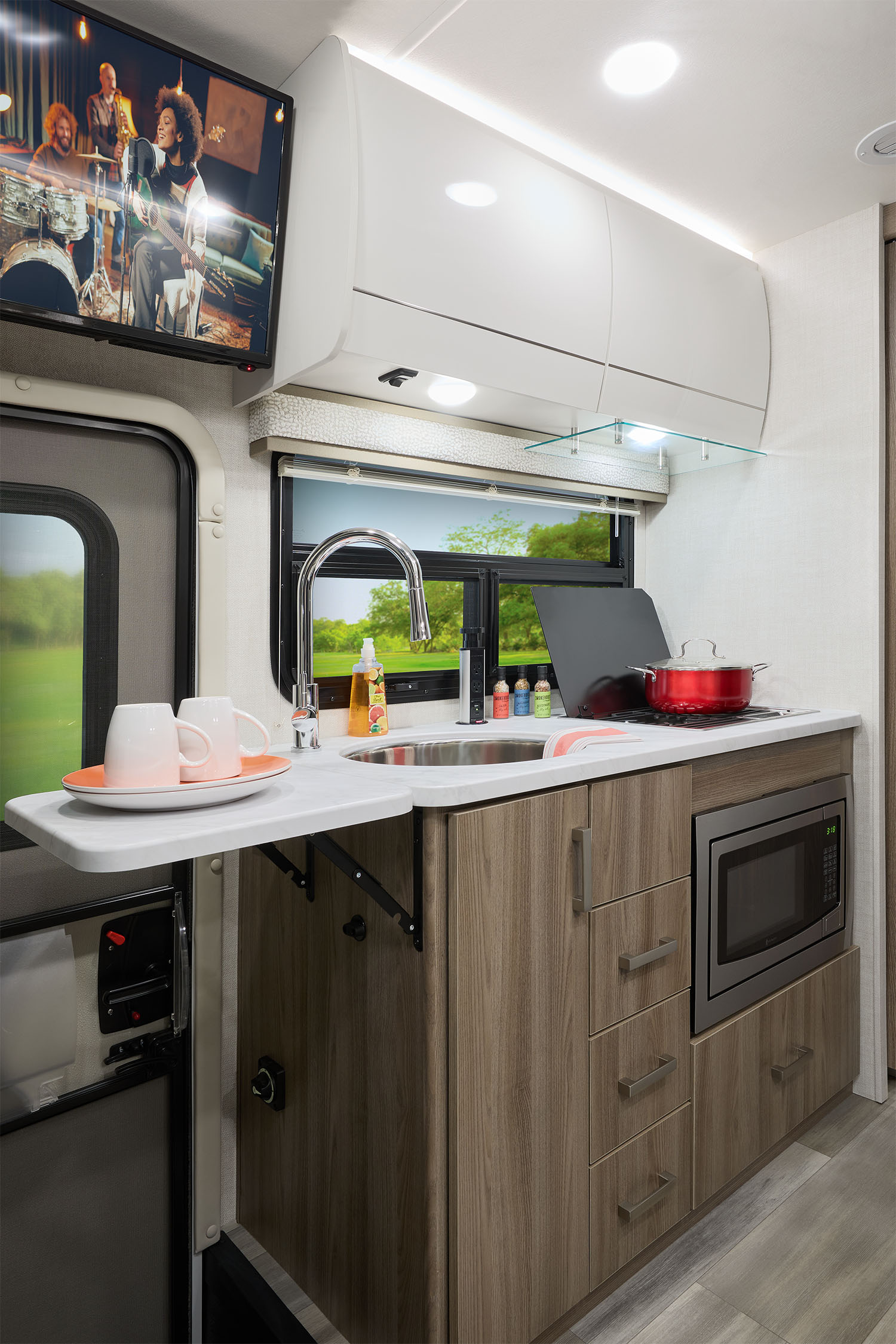 2026 Gemini 24JG Snow Leopard Modern Mocha Kitchen