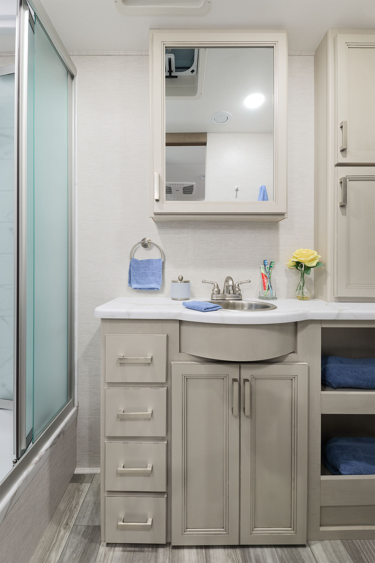 2026 Luminate HH36 Silversmith Park & Collection Bath