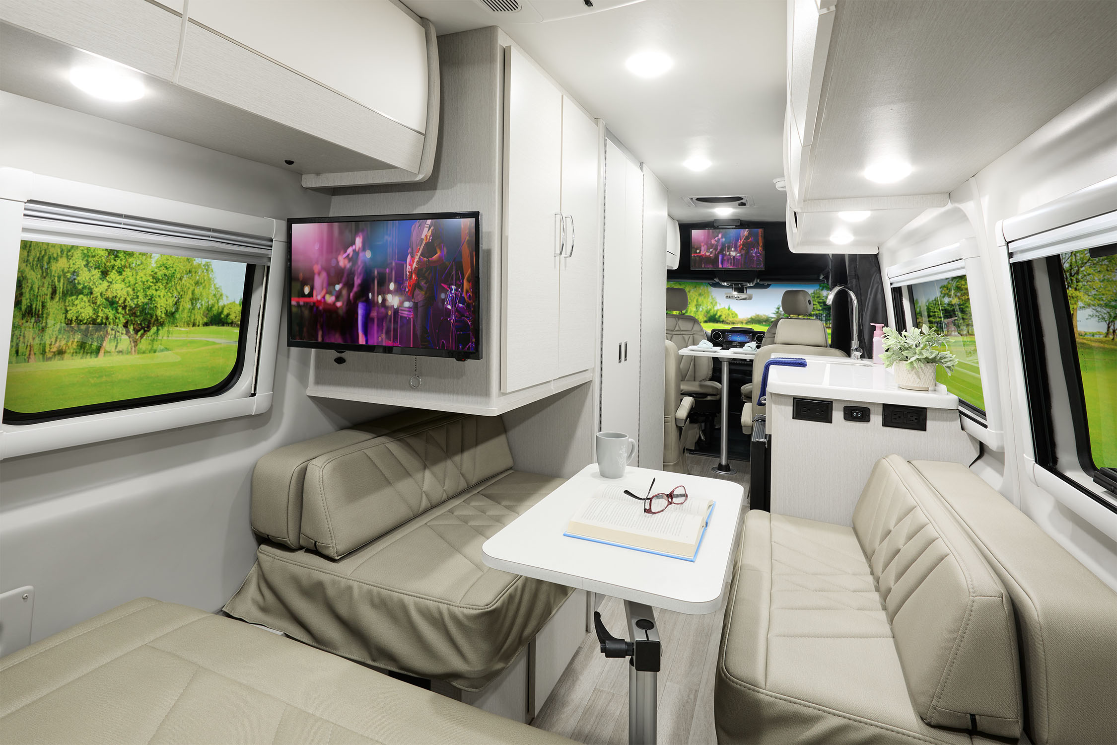 2026 Sanctuary 24C White Sand Back to Front