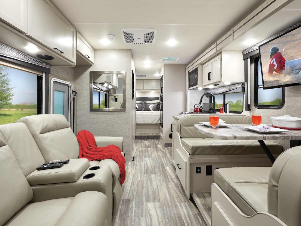 2022 Thor Four Winds Class C RV 28Z Front to Back - Home Collection™ Estate Grey Ivory Coast Cabinetry