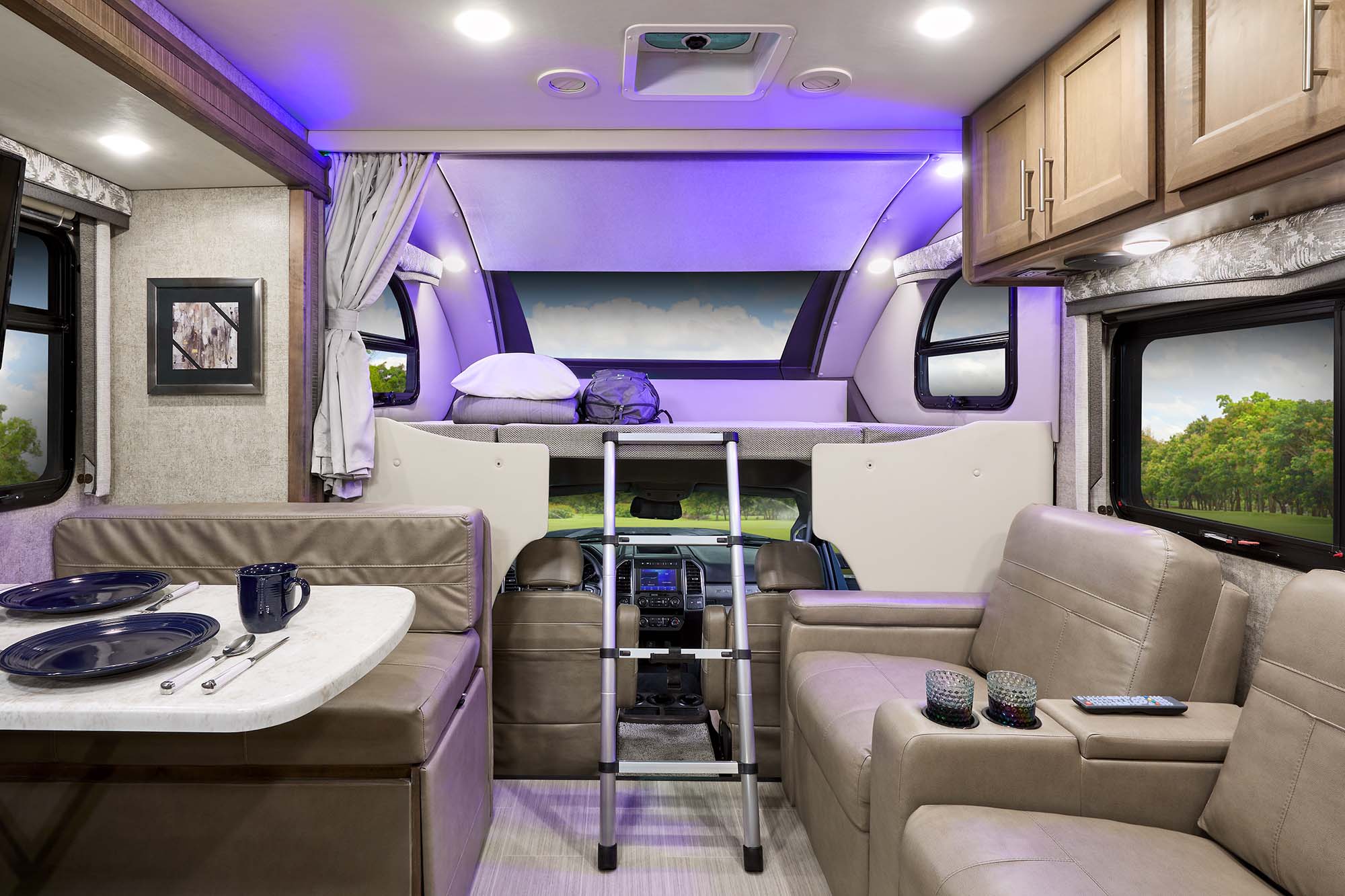 2022 Omni Class C RV XG32 Overhead Bunk - Vanilla Twilight Sanibel Cabinetry