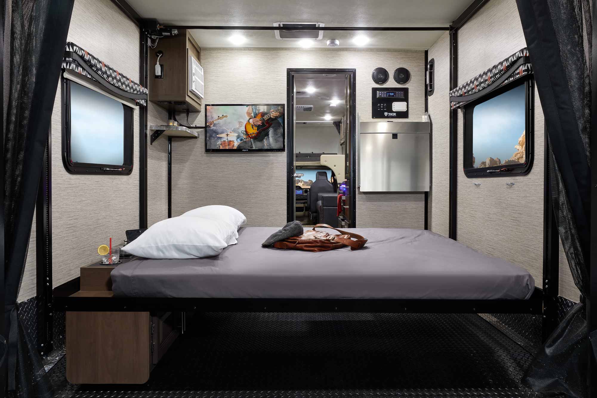 2022 Thor Outlaw Class C Toy Hauler RV 29J Drop Down Queen Bed Bunk - Road House Carolina Cherry Cabinetry