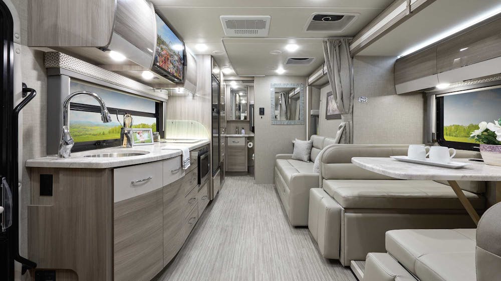 2021 Tiburon 24FB Silverstrand Miami Modern F2B