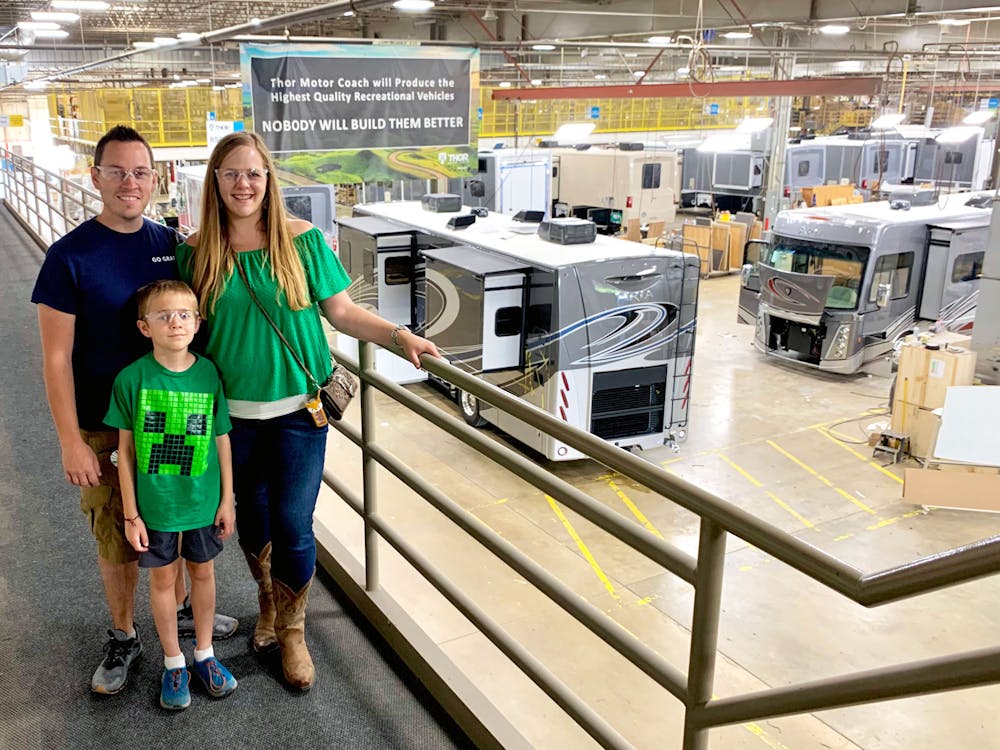 Blog photo Hangin' with the Hagens on a Factory Tour - on the tour portrait