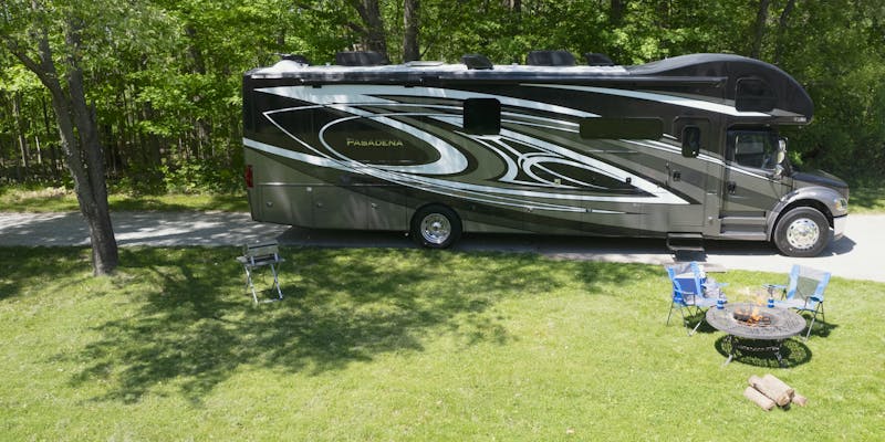 2023 Thor Pasadena Mega C™ Diesel RV Slider