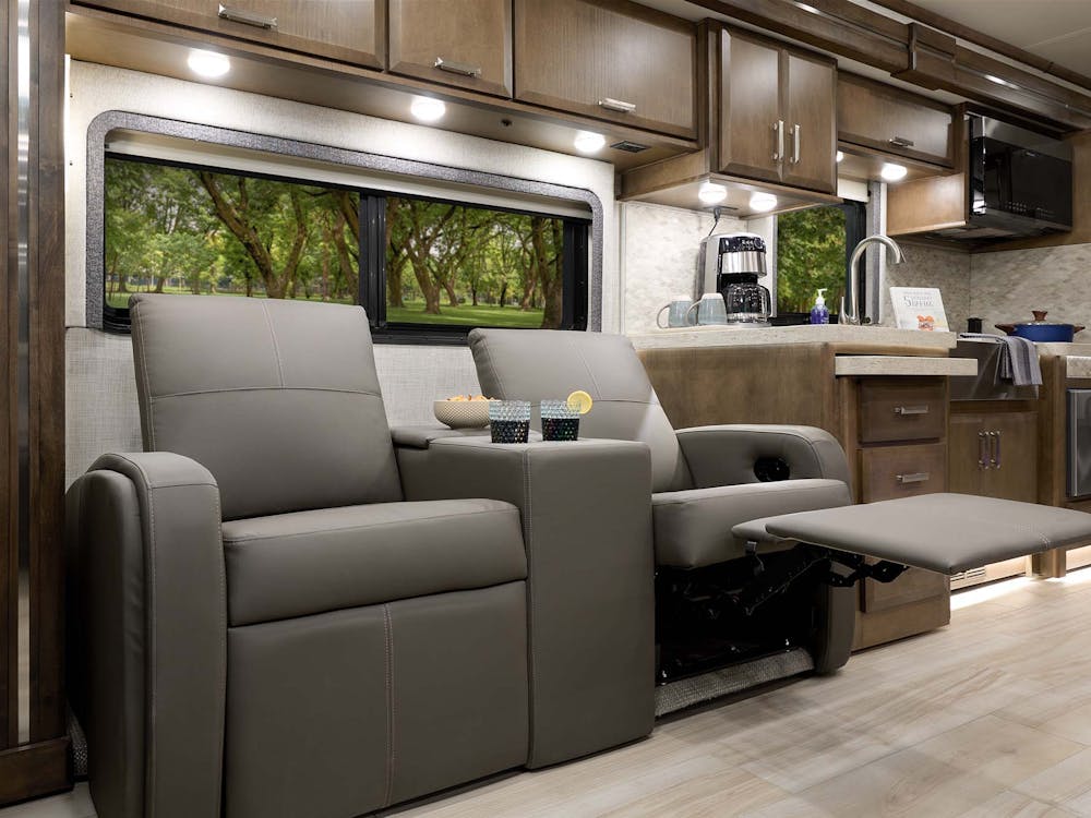 2022 Thor Tuscany Class A Diesel Pusher RV 40RT Theater Seating - Studio Collection™ Rossa Sanibel Cabinetry